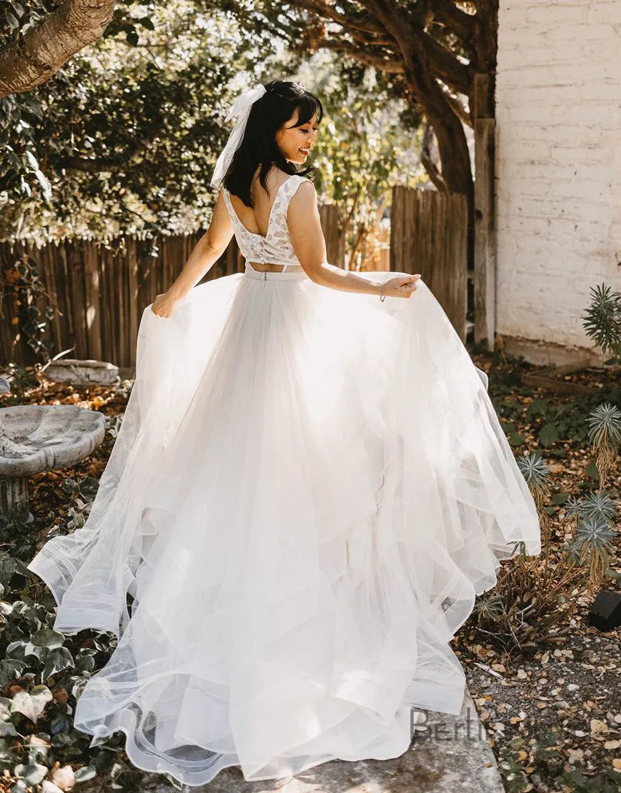 A-line Elegant Layered Sleeveless Party Evening Ball Wedding Dress