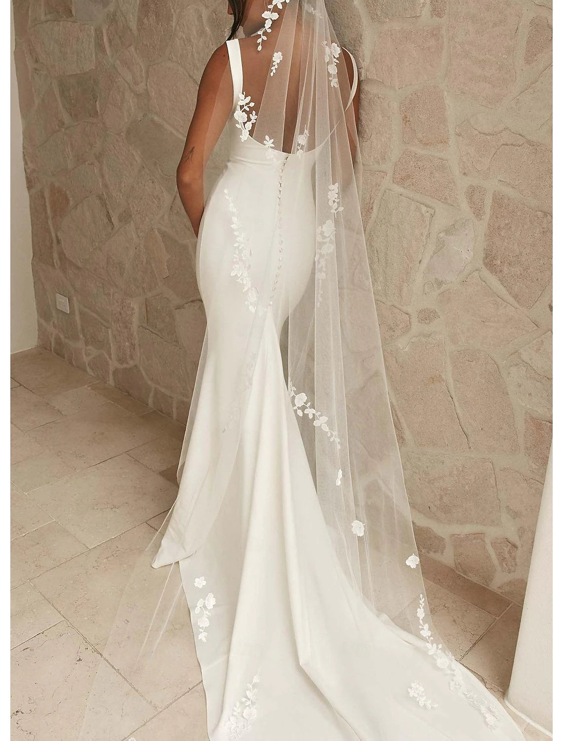 Wedding Dresses Sheath Column Camisole Spaghetti Strap Court Train Satin Bridal Gowns With Beading Solid Color
