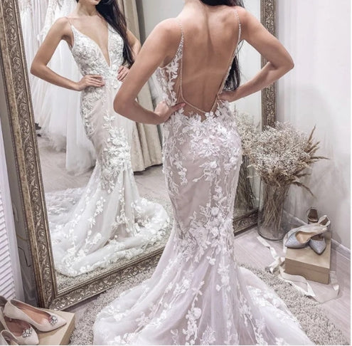 Boho Lace V Neck Mermaid Wedding Dress Open Back