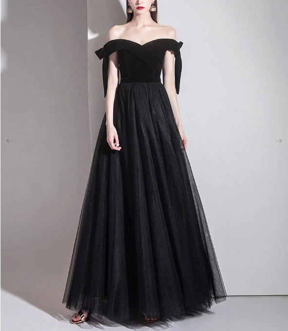 Simple black off shoulder tulle long Evening dress black evening dress