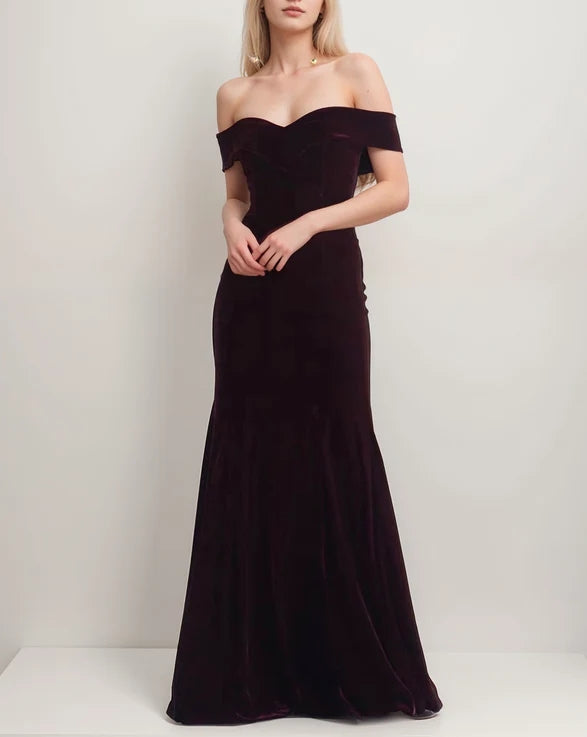 Classic Off-the-shoulder fit and flare Sheath Velvet Evening Dress
