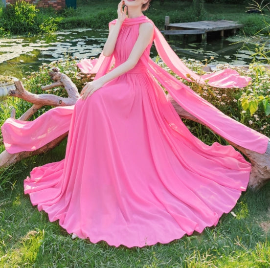 Elegant Halter Neck Flowy Ribbon A-line Chiffon Prom Dress
