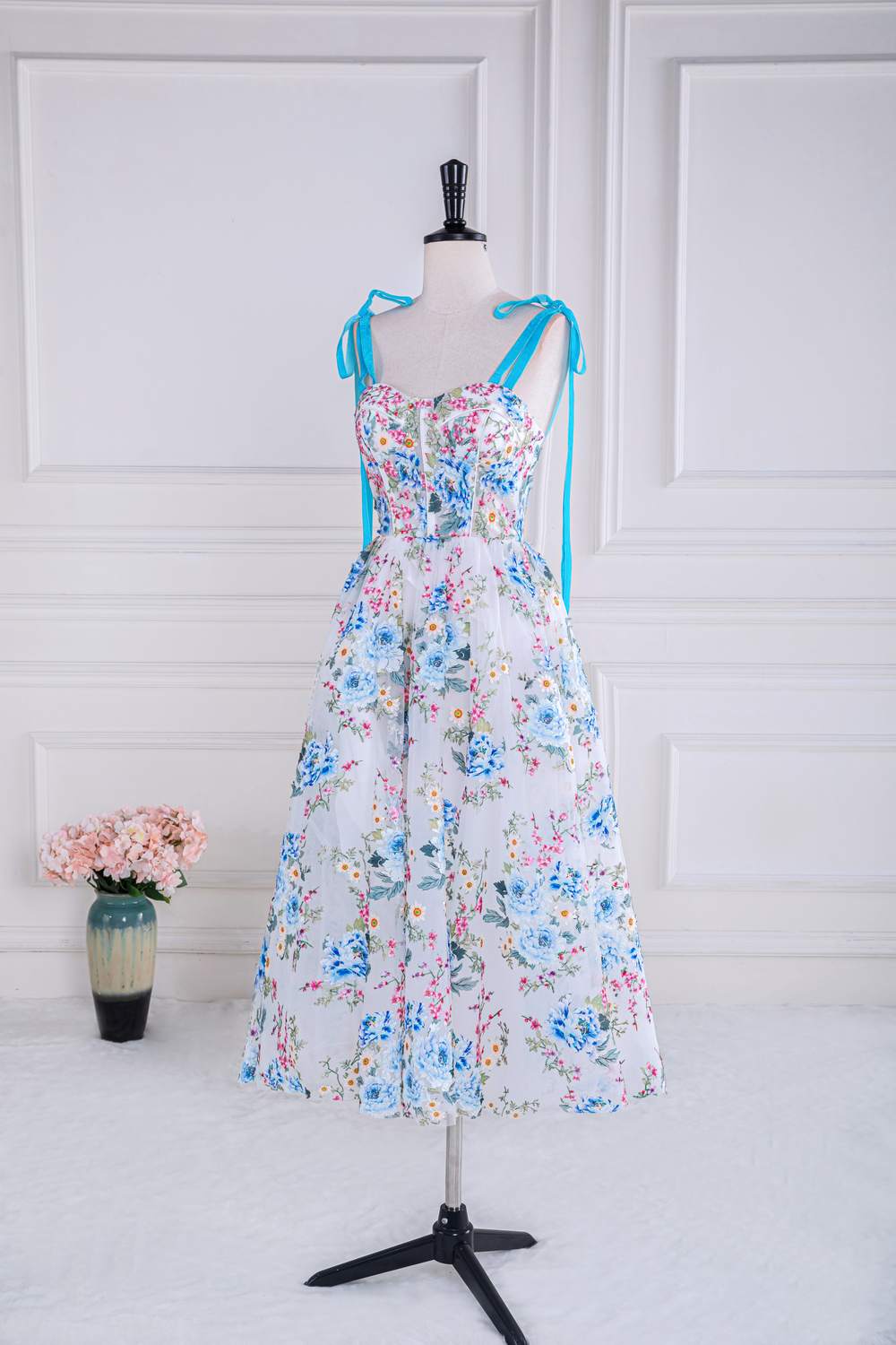A-line Sweetheart Embroidered Tea Long Ball Dress Sexy Evening Dress