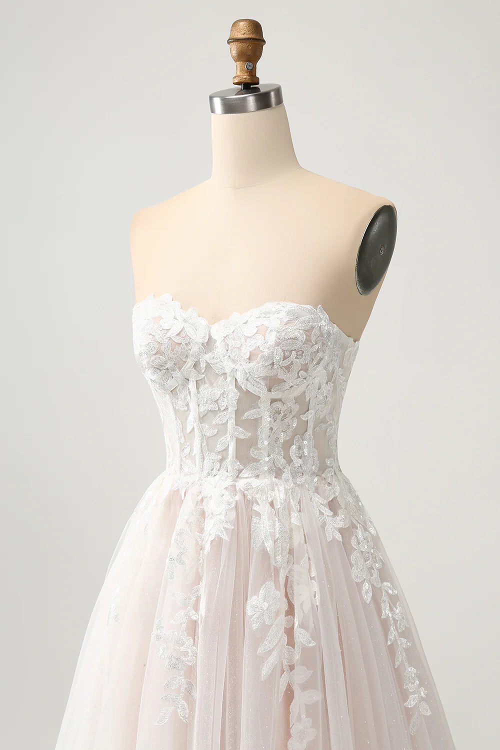 A Line Sweetheart Sparkly Wedding Dress with Applique Lace