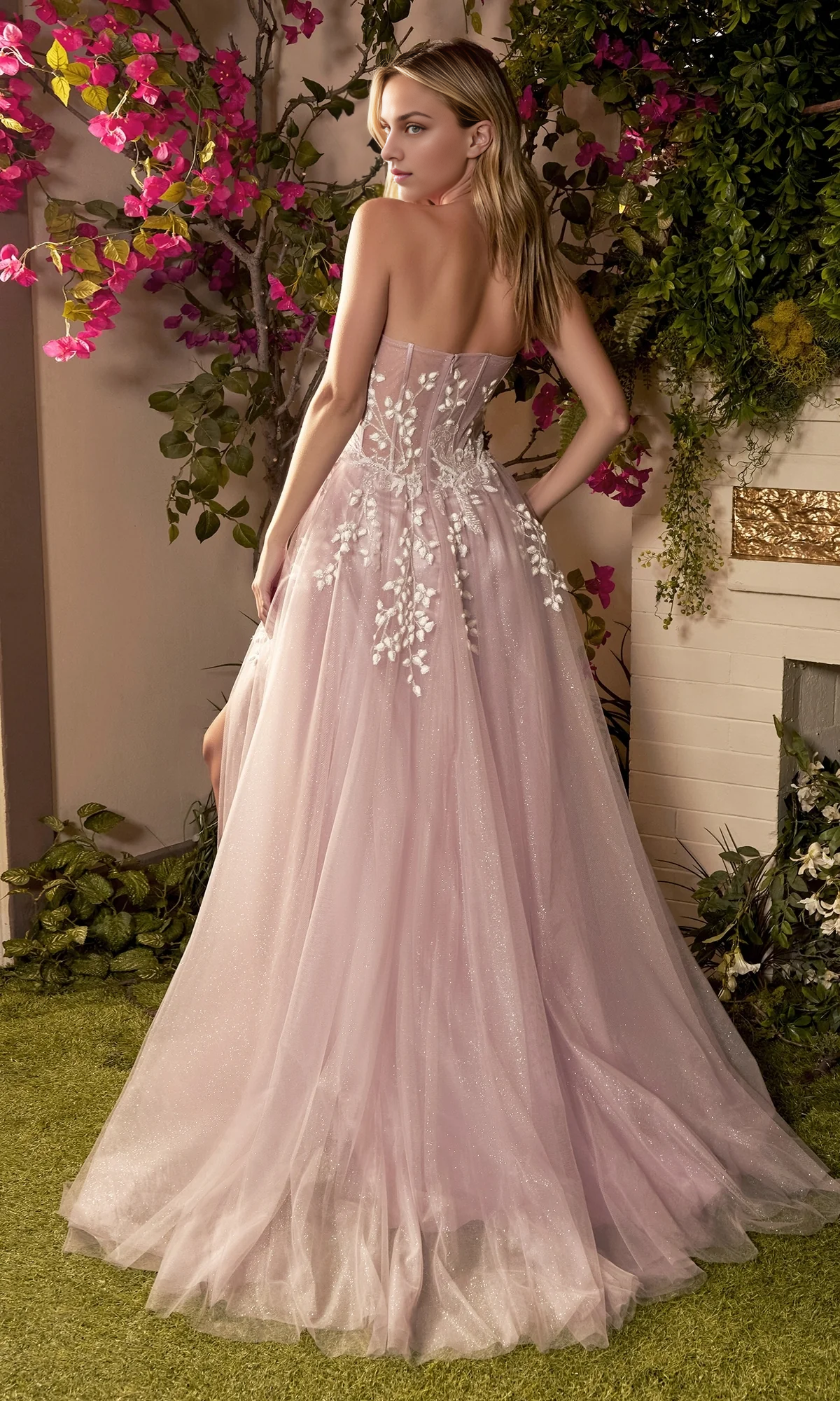 OKBBN Elegant Strapless Sweetheart Ball Dress