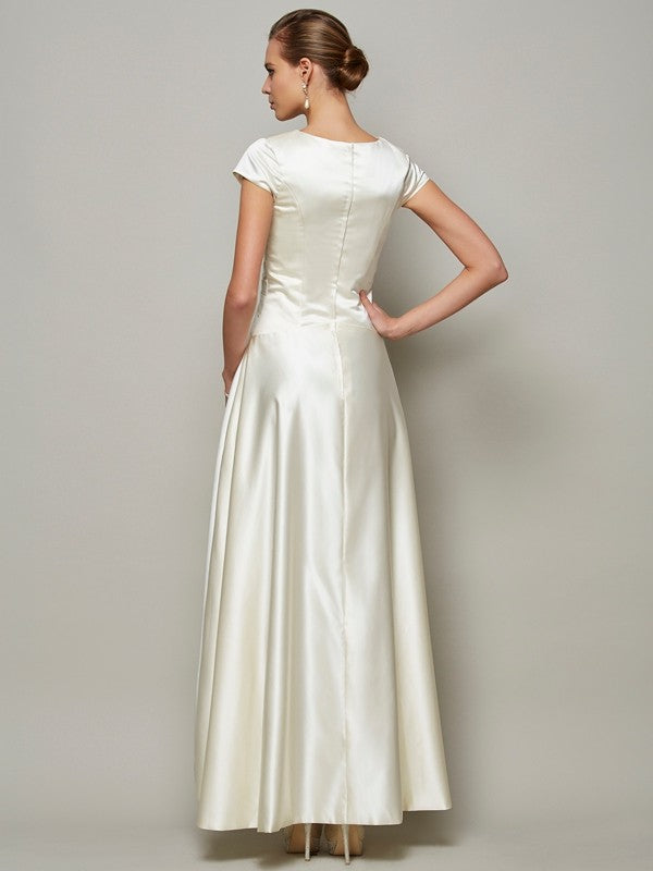 A-line elegant princess style hollowed out short sleeved studded long satin bridal mother dress
