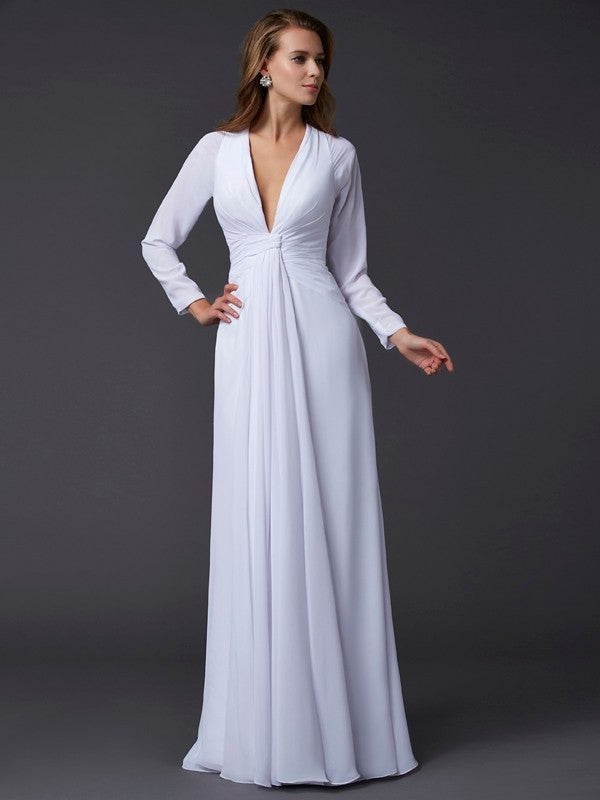 Sheath sexy V-neck long sleeved pleated long chiffon dress