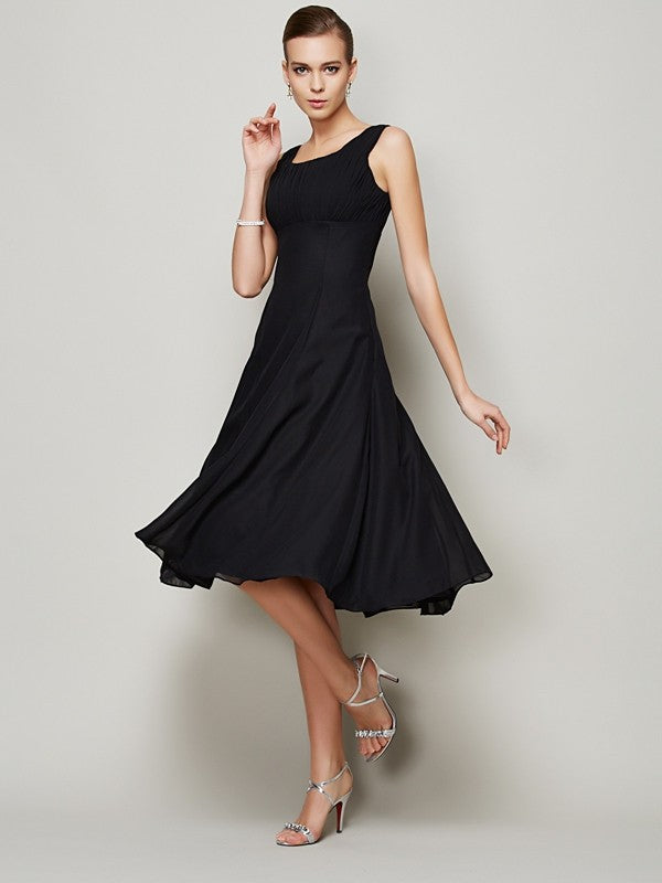 Princess shoulder strap sleeveless pleated short chiffon elegant bridesmaid dress