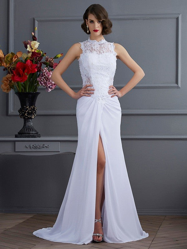 Elegant cylindrical high neck sleeveless long chiffon dress with protective sheath