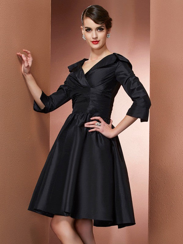 A-line Elegant Princess V-neck Taffeta Bride Mom Party Dress