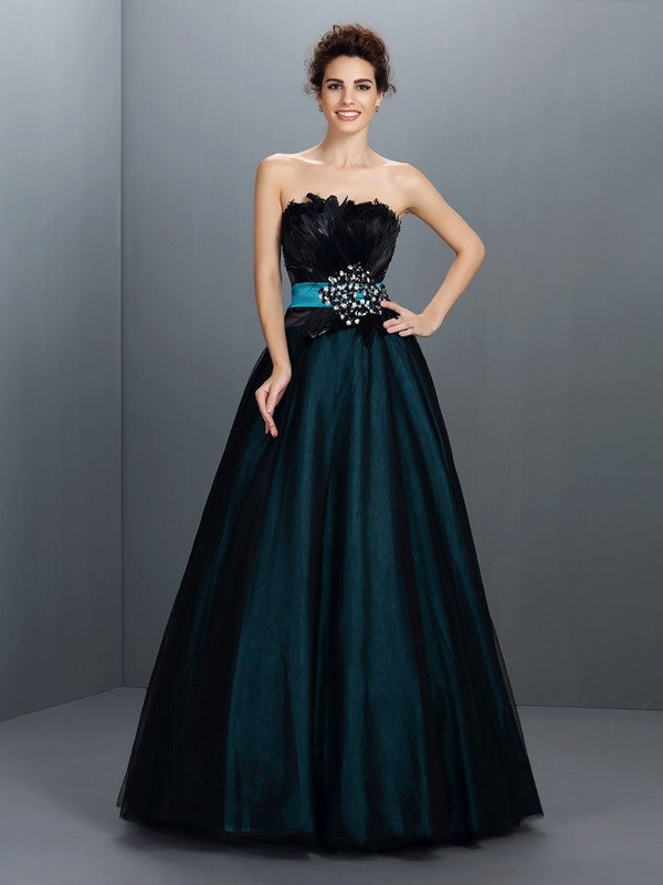 Feathered fur sleeveless long elastic woven satin dress