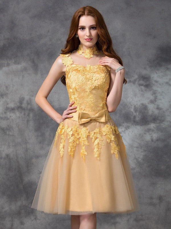 A-line Elegant Princess Style Applique Sleeveless Short Lace Cocktail Dress