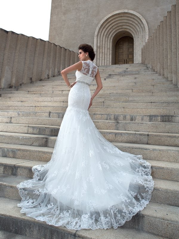 Loudspeaker slim fit mermaid V-neck sticker sleeveless lace wedding dress
