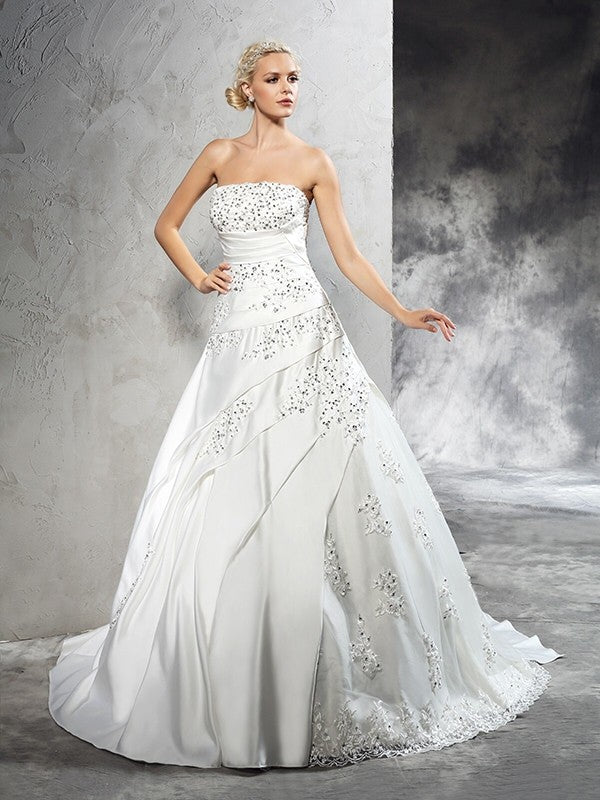 Sexy strapless beaded sleeveless long satin wedding dress