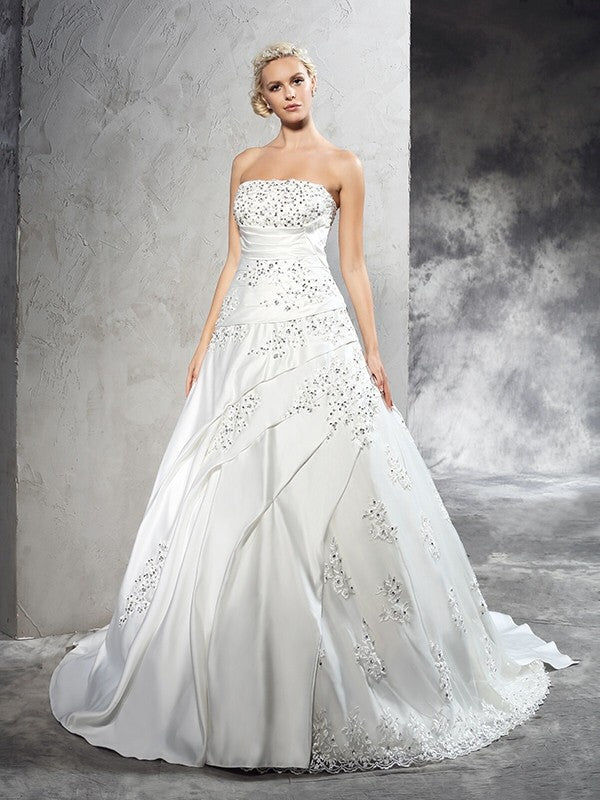 Sexy strapless beaded sleeveless long satin wedding dress