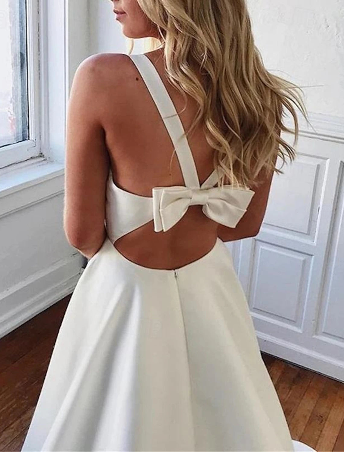 A-Line V Neck Sleeveless Sweep / Brush Train Satin Bridal Gowns With Pocket