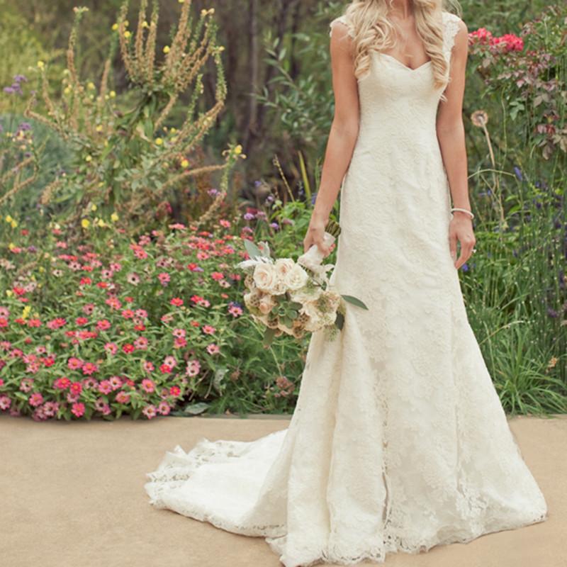 Ivory Lace Sweetheart Boho Wedding Dresses With