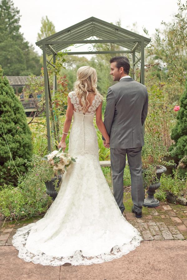 Ivory Lace Sweetheart Boho Wedding Dresses With