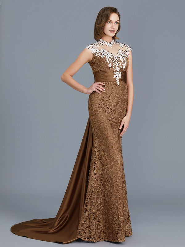 Mermaid Scoop Sleeveless Beaded Lace Floor Sweeping Bride Dress