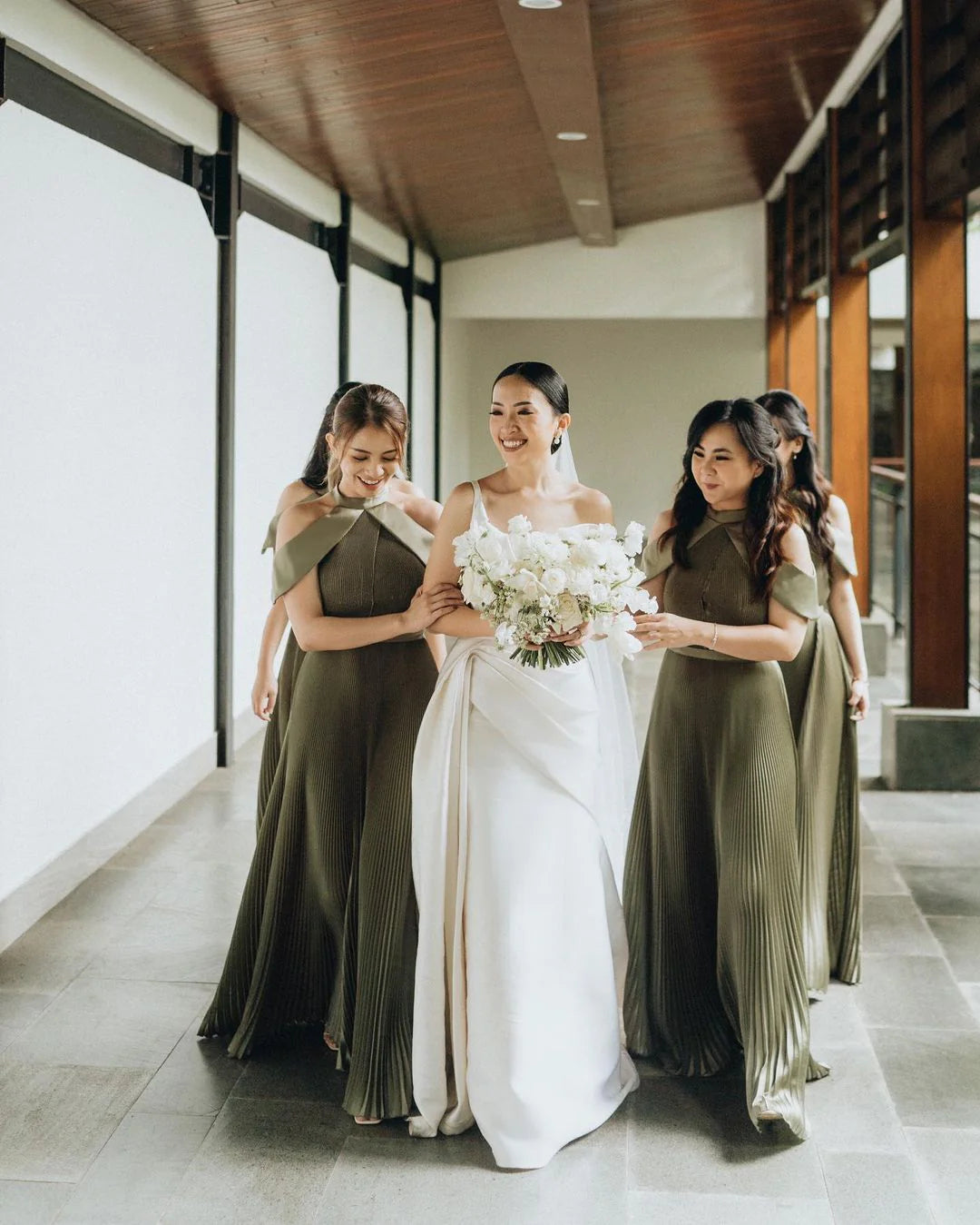 A-line elegant high-end tea green round neck floor mopping chiffon bridesmaid dress