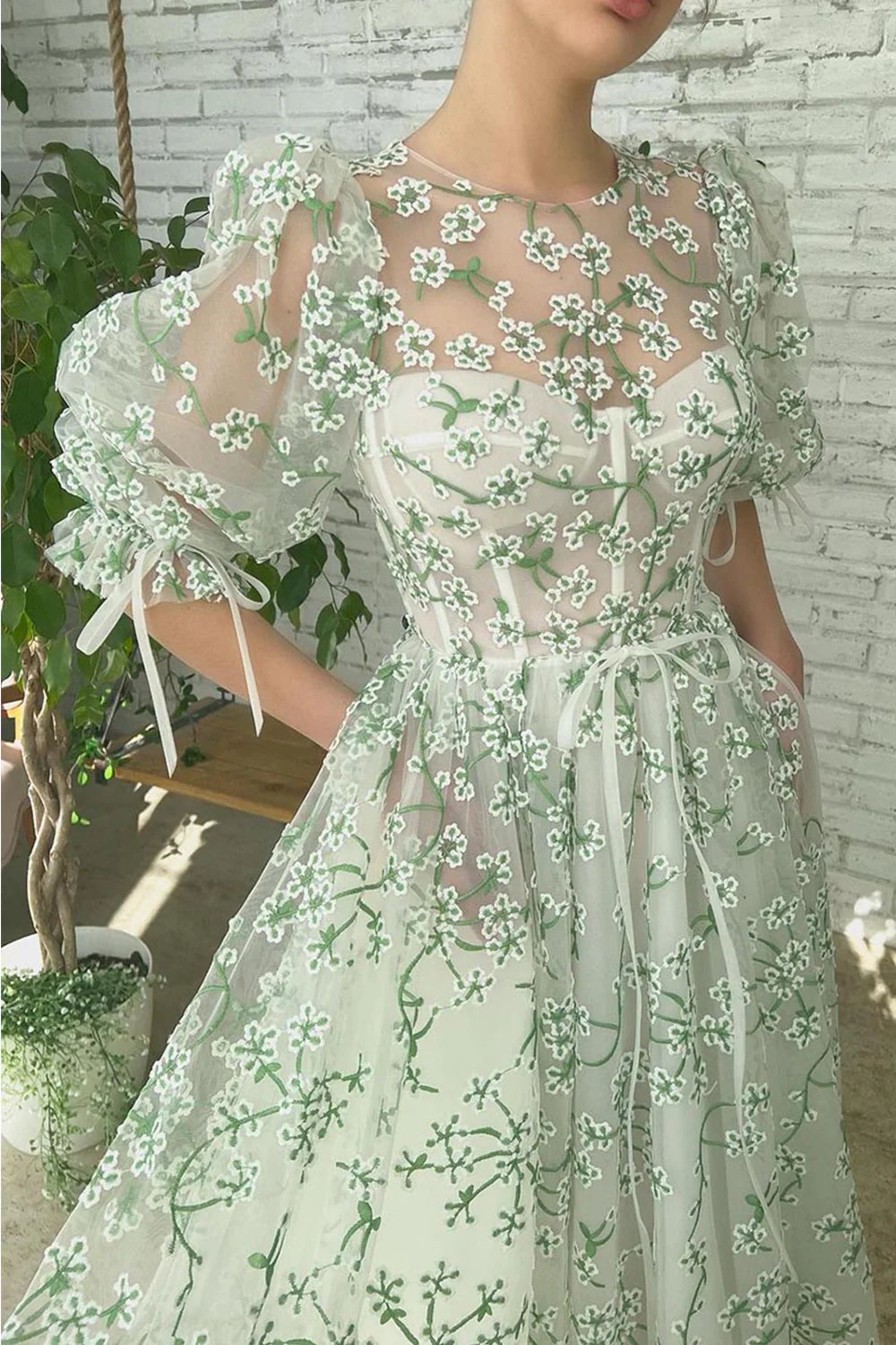 A-line tea long sticker short sleeved floral sheer back to school party skirt