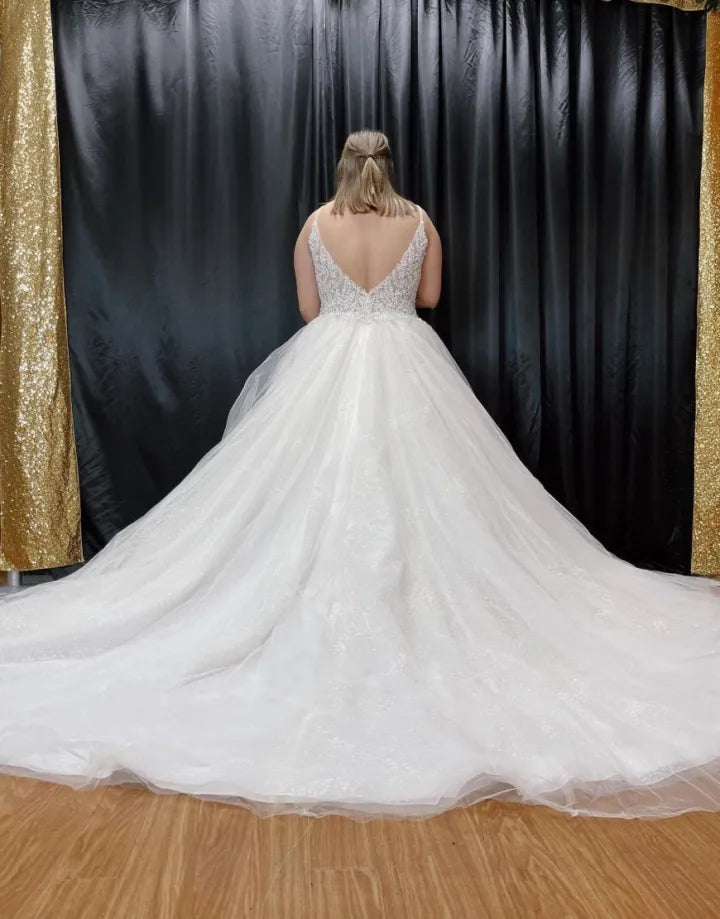 A-line Italian Noodle Sexy Strap sheer glitter plus size Wedding Dress