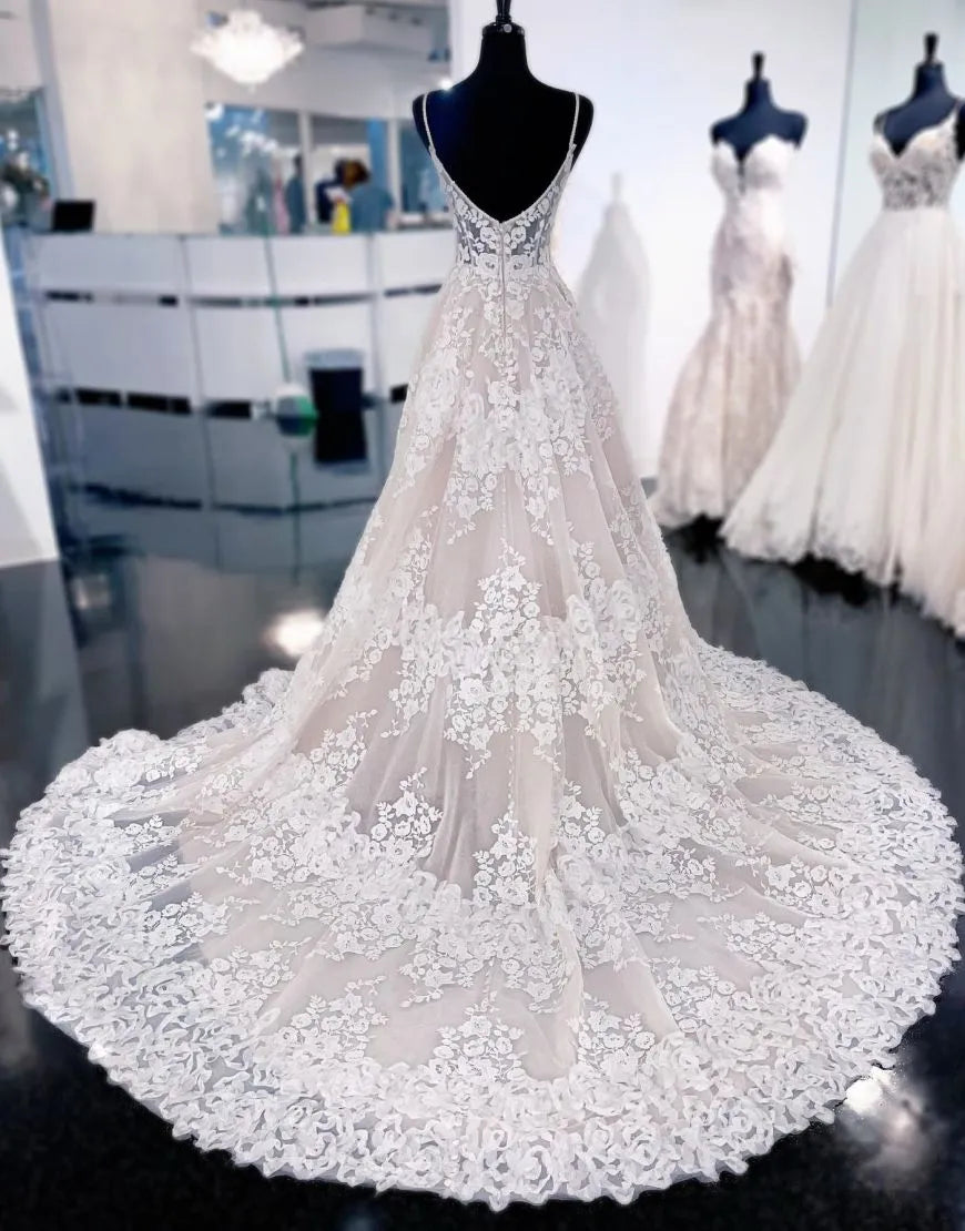 Elegant A-line spaghetti strap court dress