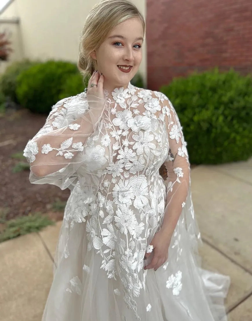 Bohemian Elegant and Sweet A-line High necked Palace Dress with Thin Gauze Wedding Dress