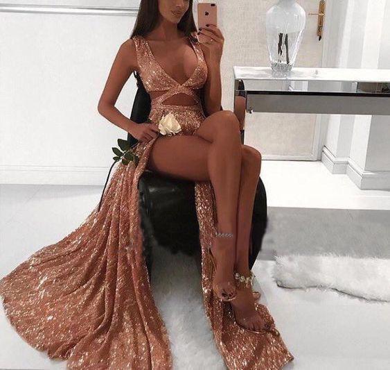 Charming and sexy glittering sequins, simple rose gold and black split fashion ball dress