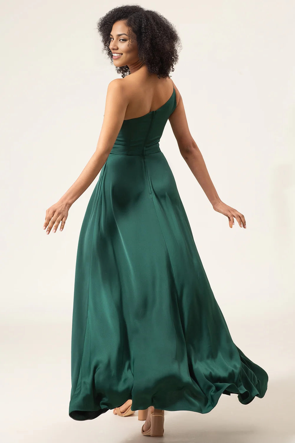 Classic A-line single shoulder sleeveless and floor chiffon slit bridesmaid dress
