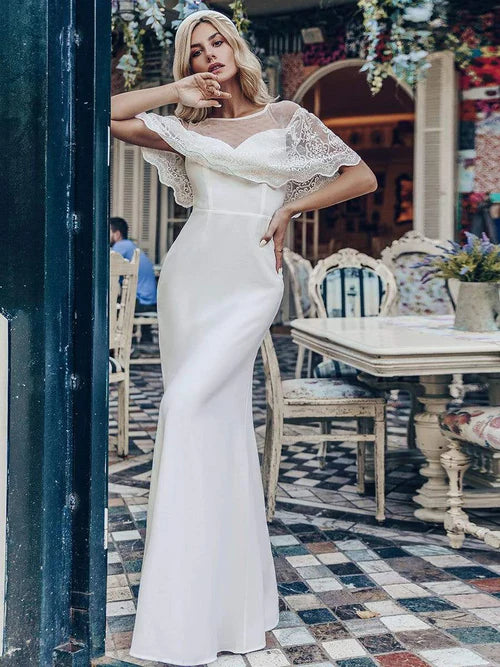 Sweet and sexy ruffle edge sleeve collar wedding dress