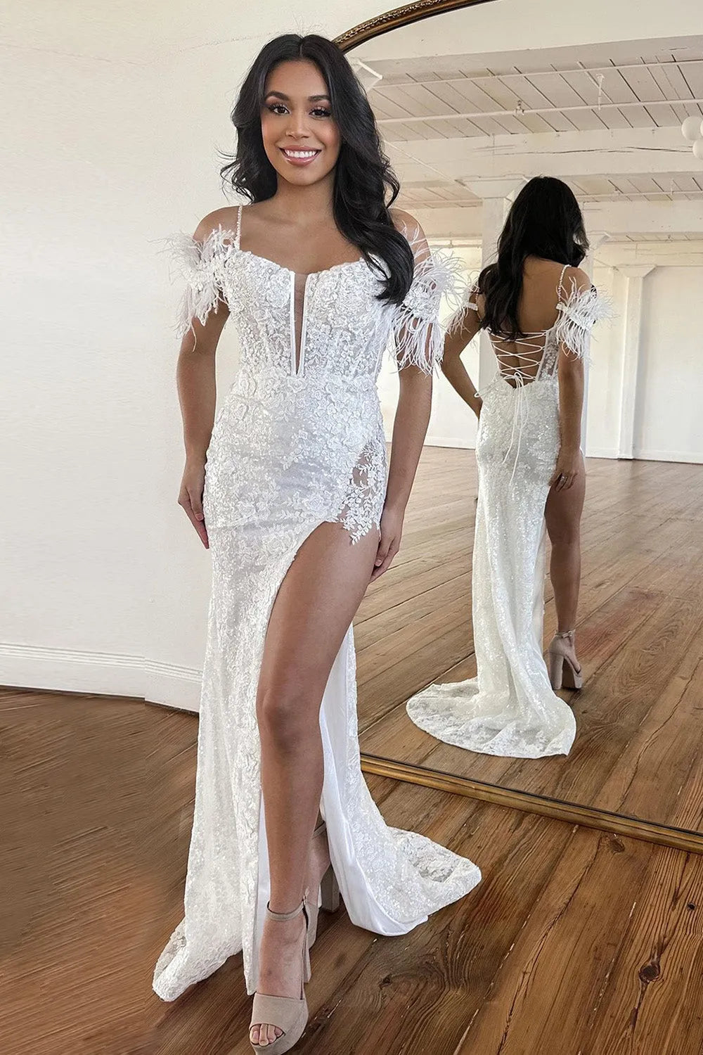 Elegant slim fit white mermaid lace up long badminton dress