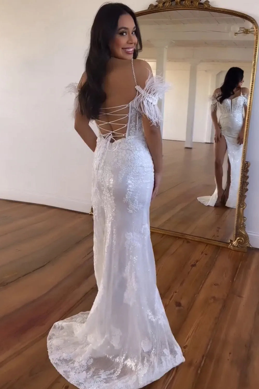 Elegant slim fit white mermaid lace up long badminton dress