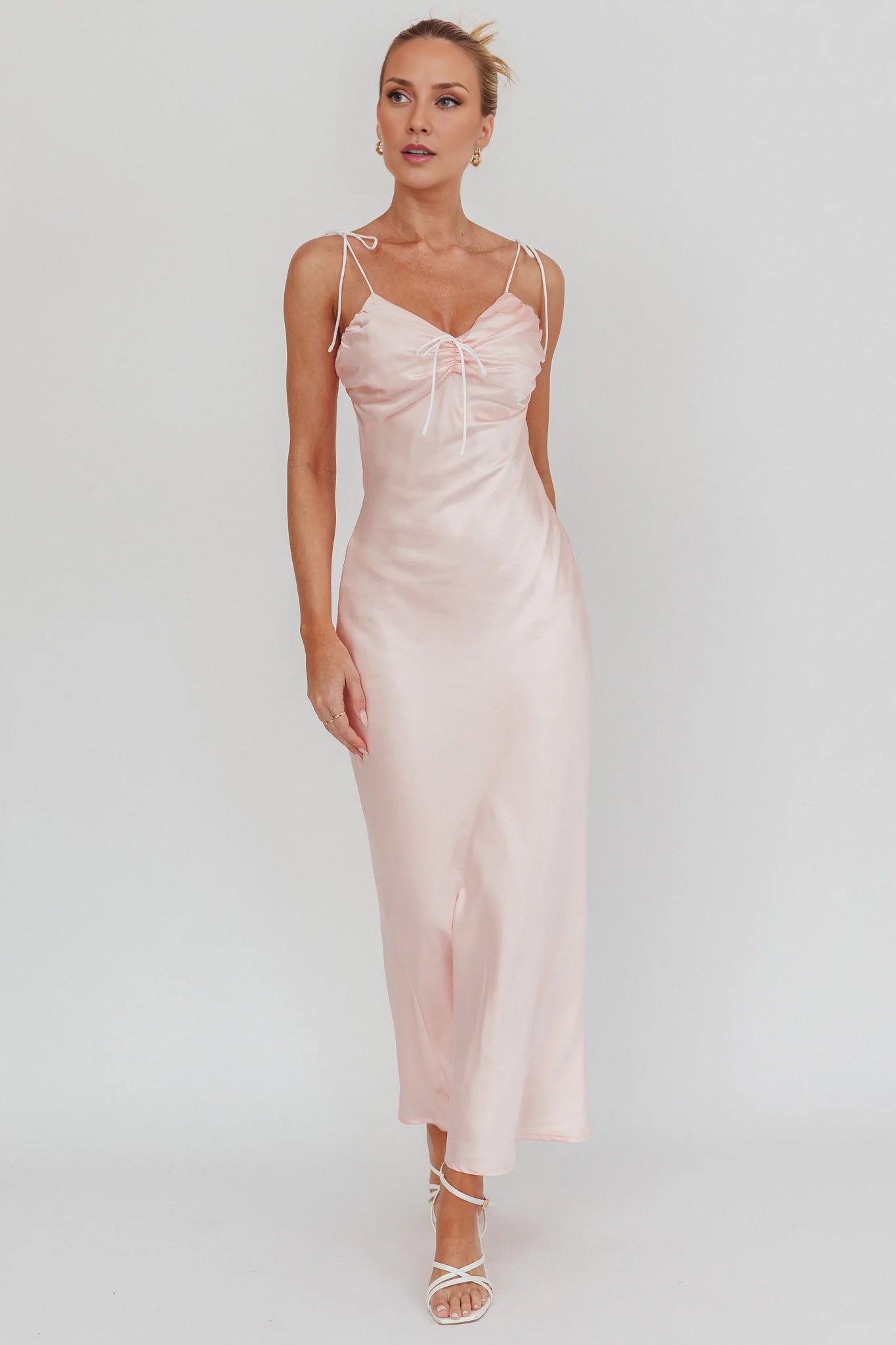 Elegant luxury satin adjustable shoulder strap exquisite lace up invisible side zipper bridesmaid dress