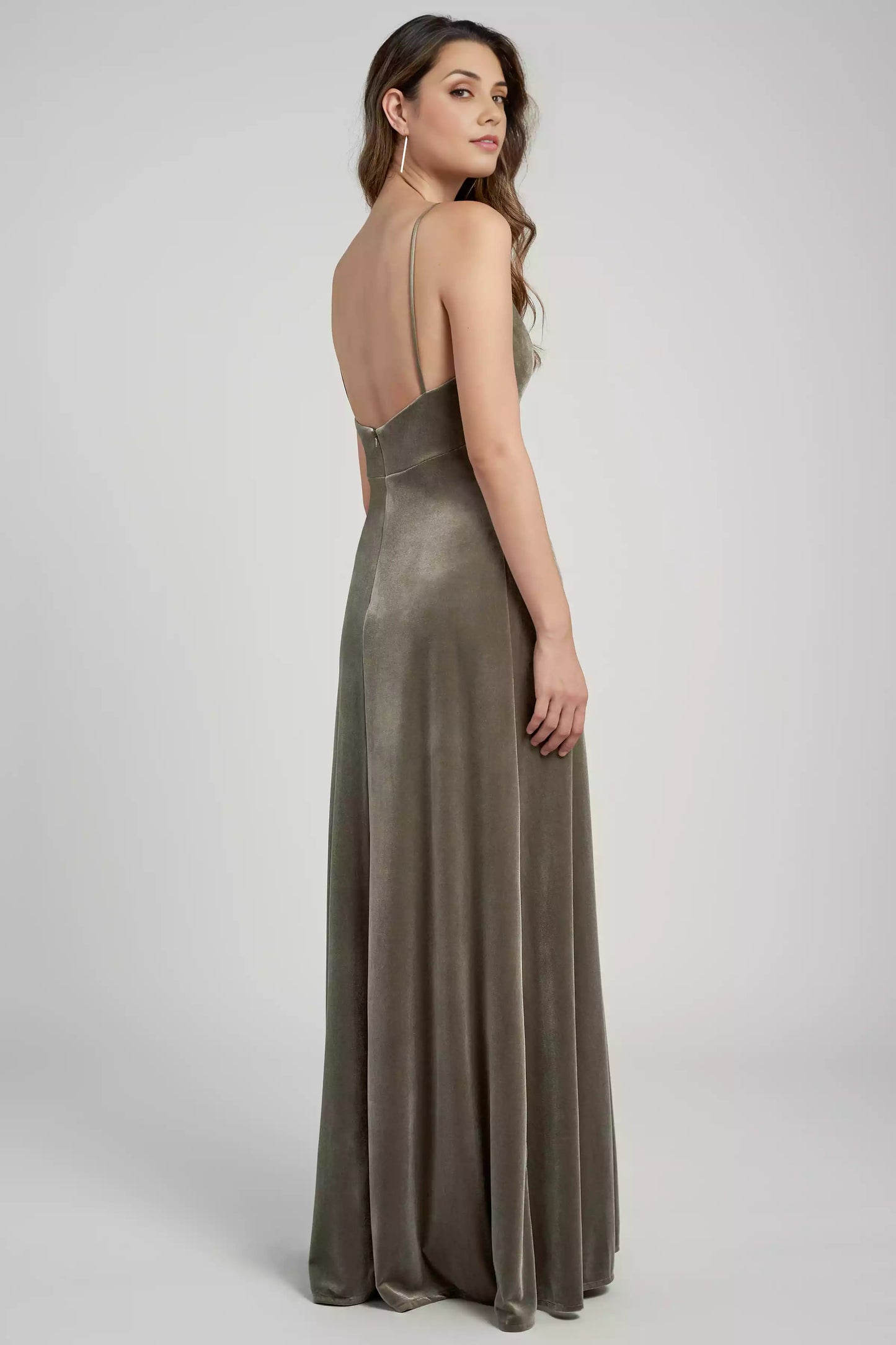 Fashionable velvet classic suspender V-neck thin shoulder strap low round neck diagonal cut skirt Bridesmaid Dresses