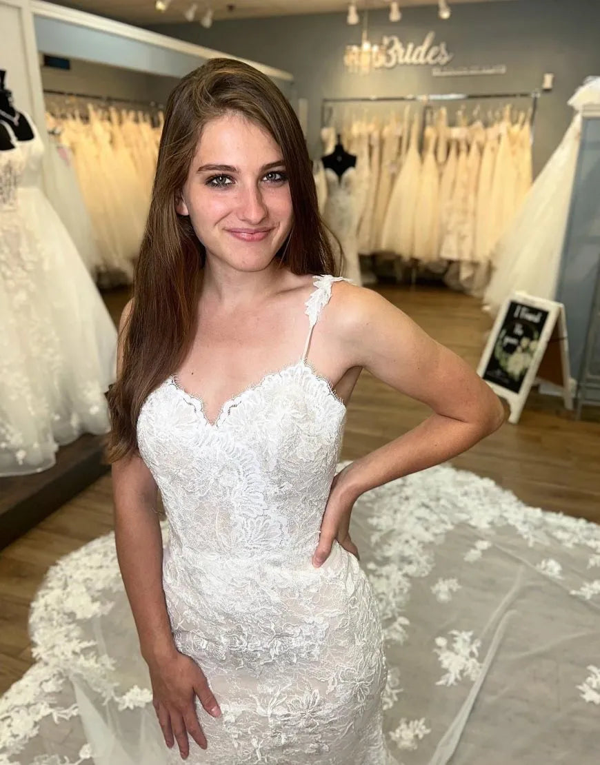 Gorgeous and Elegant Mermaid Italian Noodle Strap Flower shaped Wedding Dress