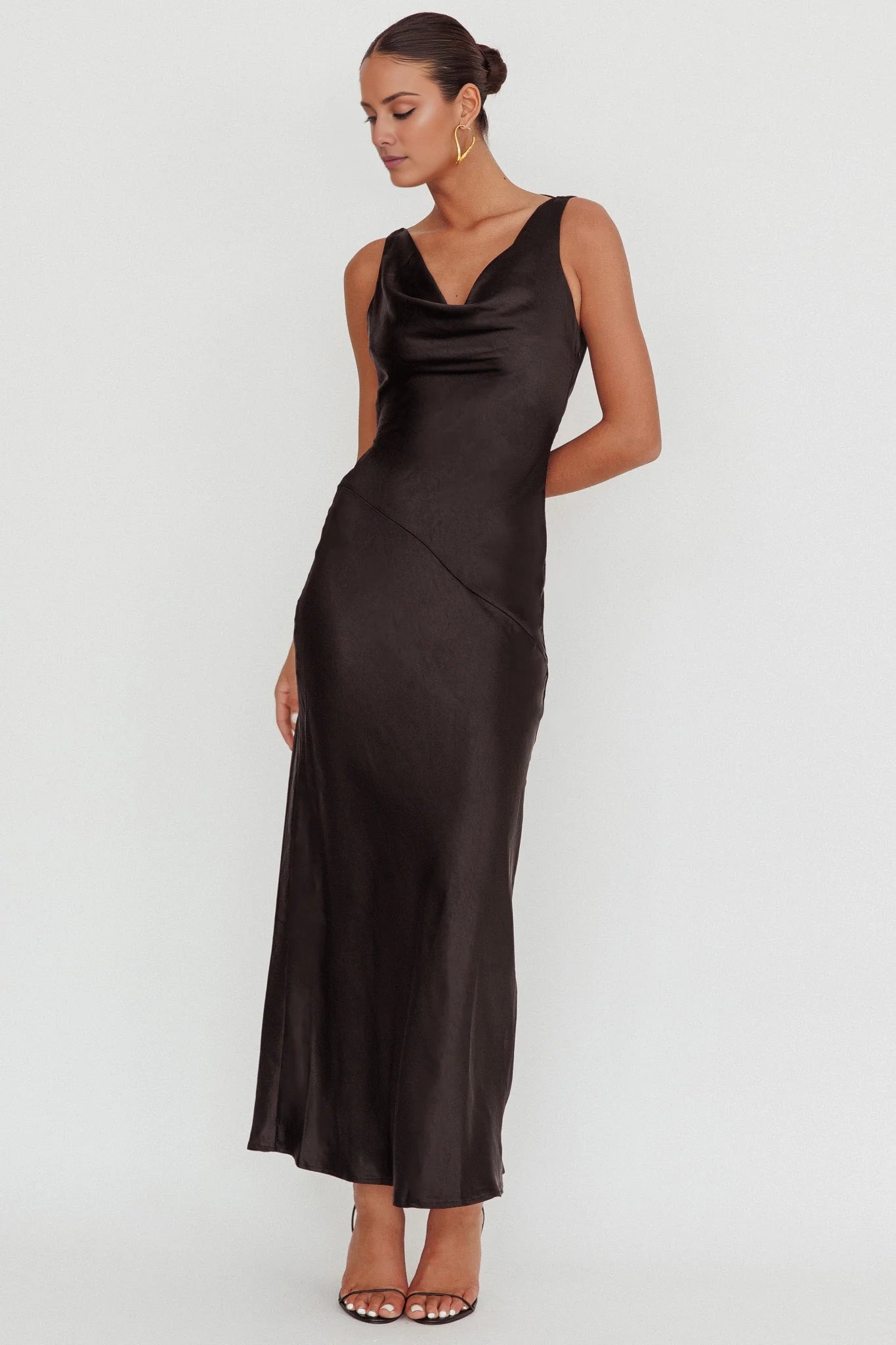 Gorgeous satin extra long scarf collar backless lace up bridesmaid dress
