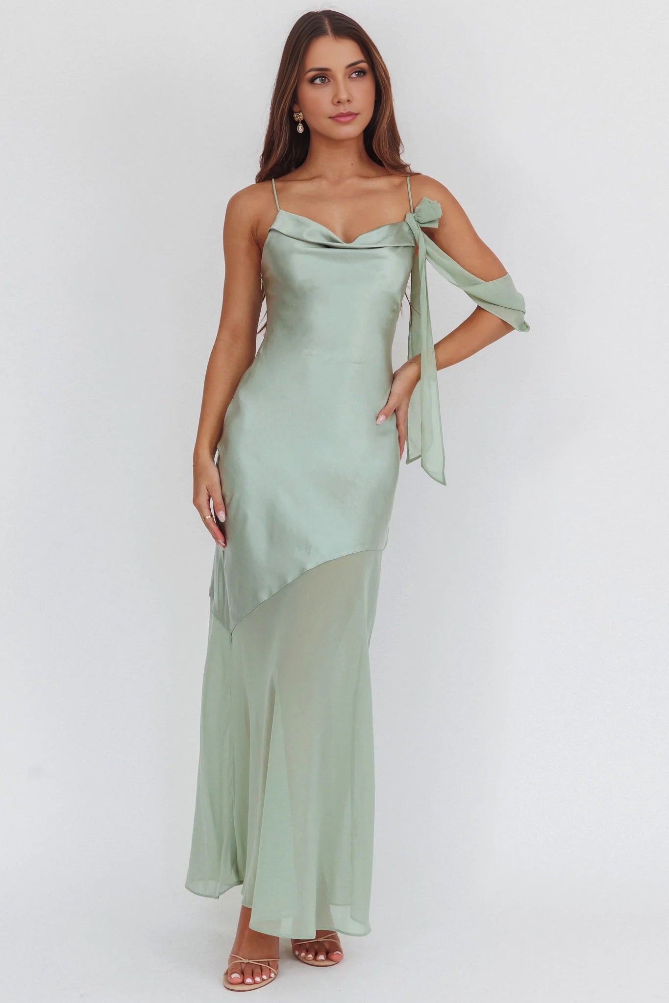 Gorgeous slim shoulder sleeveless satin slim fit chiffon hem bridesmaid dress