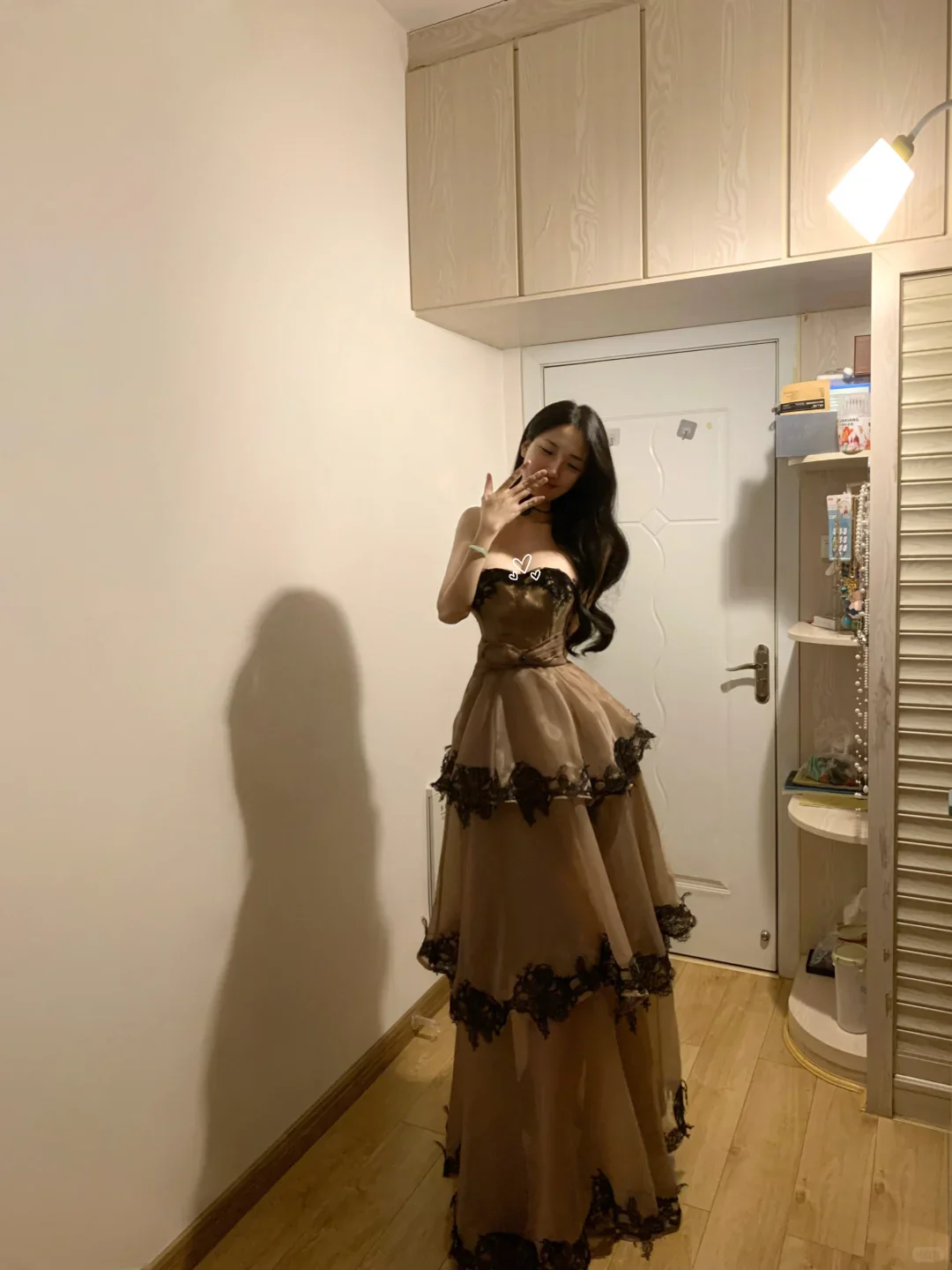 Gothic Elegance Strapless Sweetheart Neck Brown Tulle Lace Trim Tiered Ruffle Prom Dress