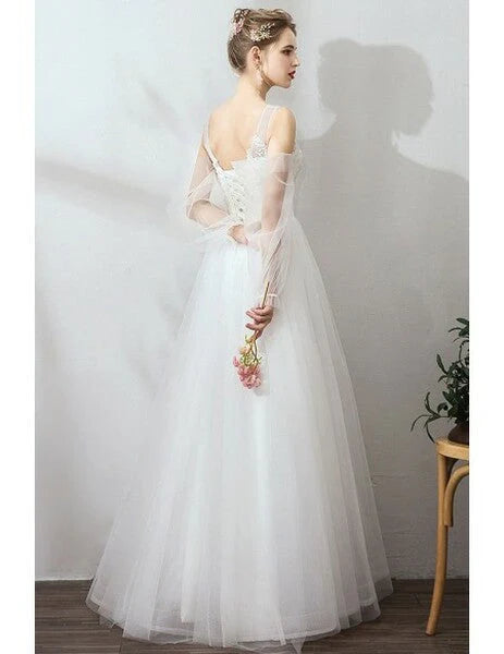 Long sleeved beautiful floral lace bohemian chiffon wedding dress