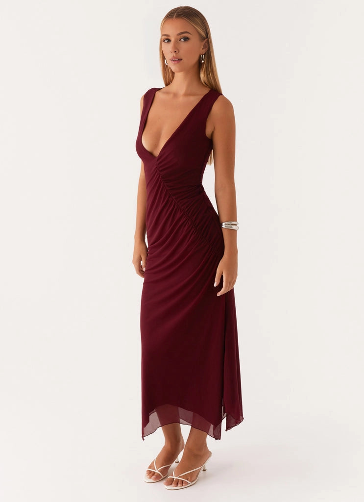 OKBBN's charming and exquisite mesh fabric is lightweight, deep V-neck, and pleated Homecoming Dresses