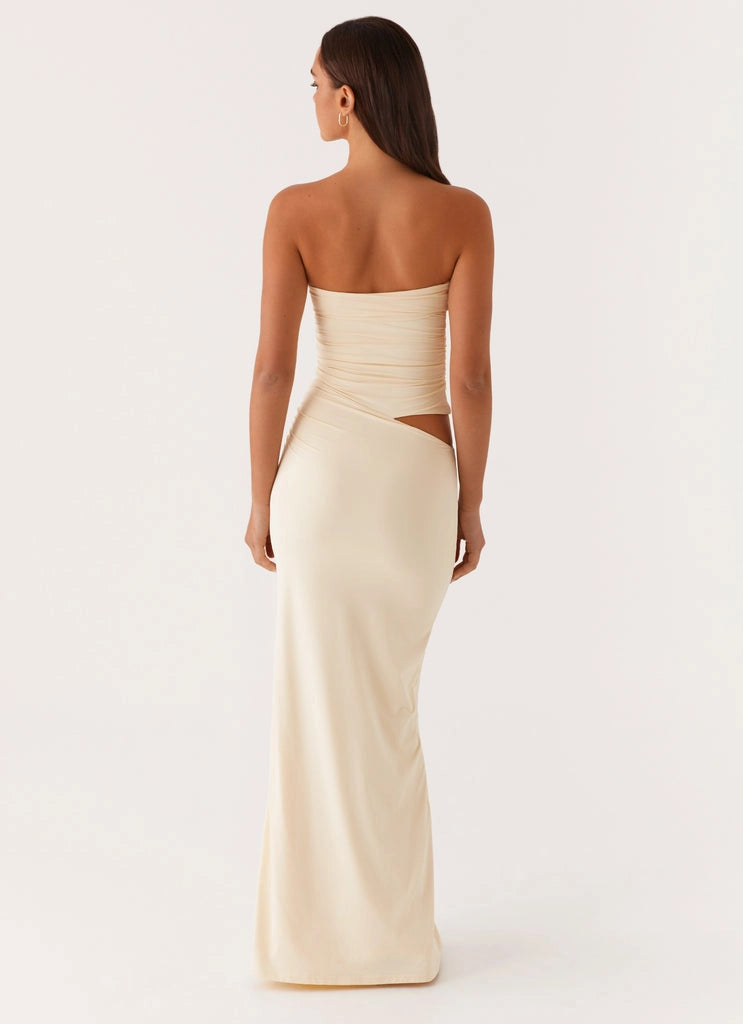OKBBN's charming off shoulder pleated silhouette exudes an elegant temperament Prom Dresses