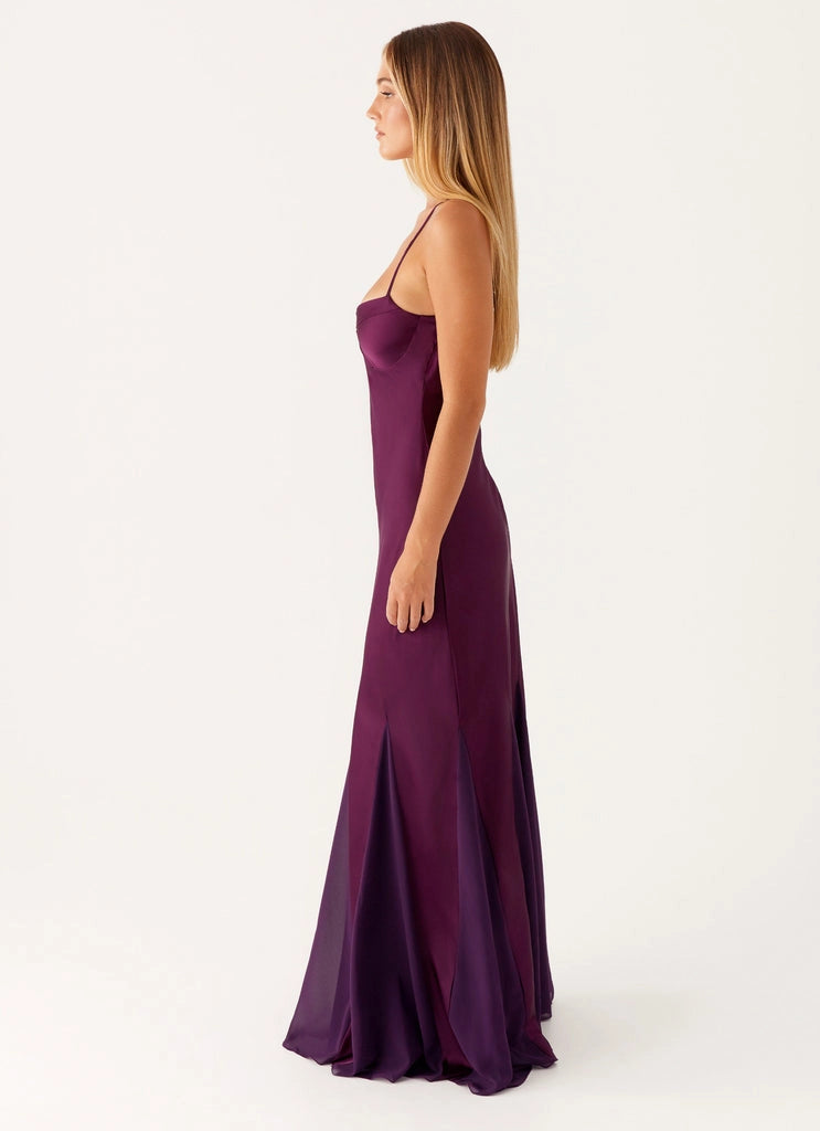 OKBBN's elegant V-neck hollowed out design has become the focus of attention for Homecoming Dresses
