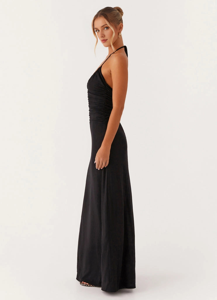 OKBBN's elegant low V-neck highlights the curves of the shoulders and neck, flowing pleated neckline Prom Dresses