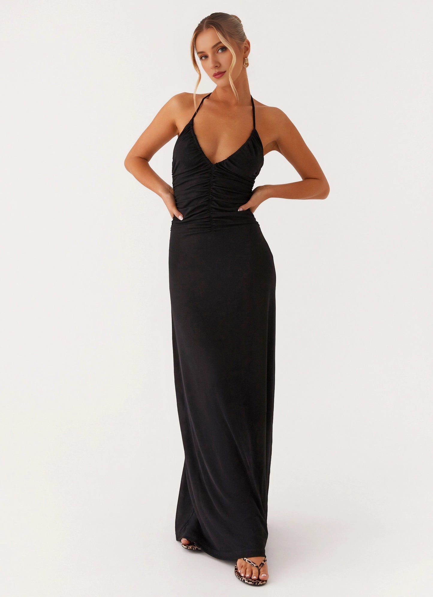 OKBBN's elegant low V-neck highlights the curves of the shoulders and neck, flowing pleated neckline Prom Dresses