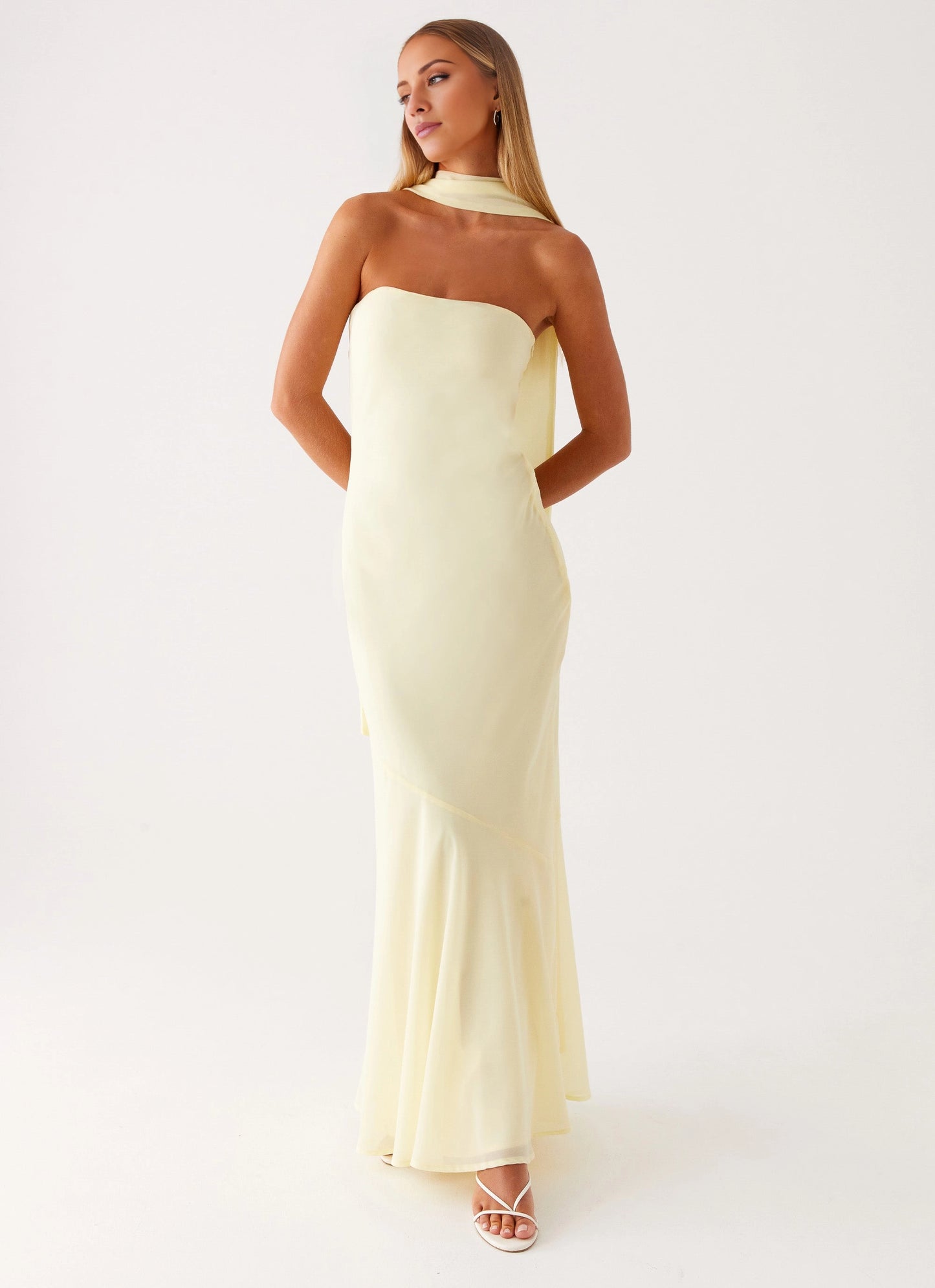OKBBN's elegant off shoulder fully lined asymmetrical display exudes a relaxed and elegant Homecoming Dresses