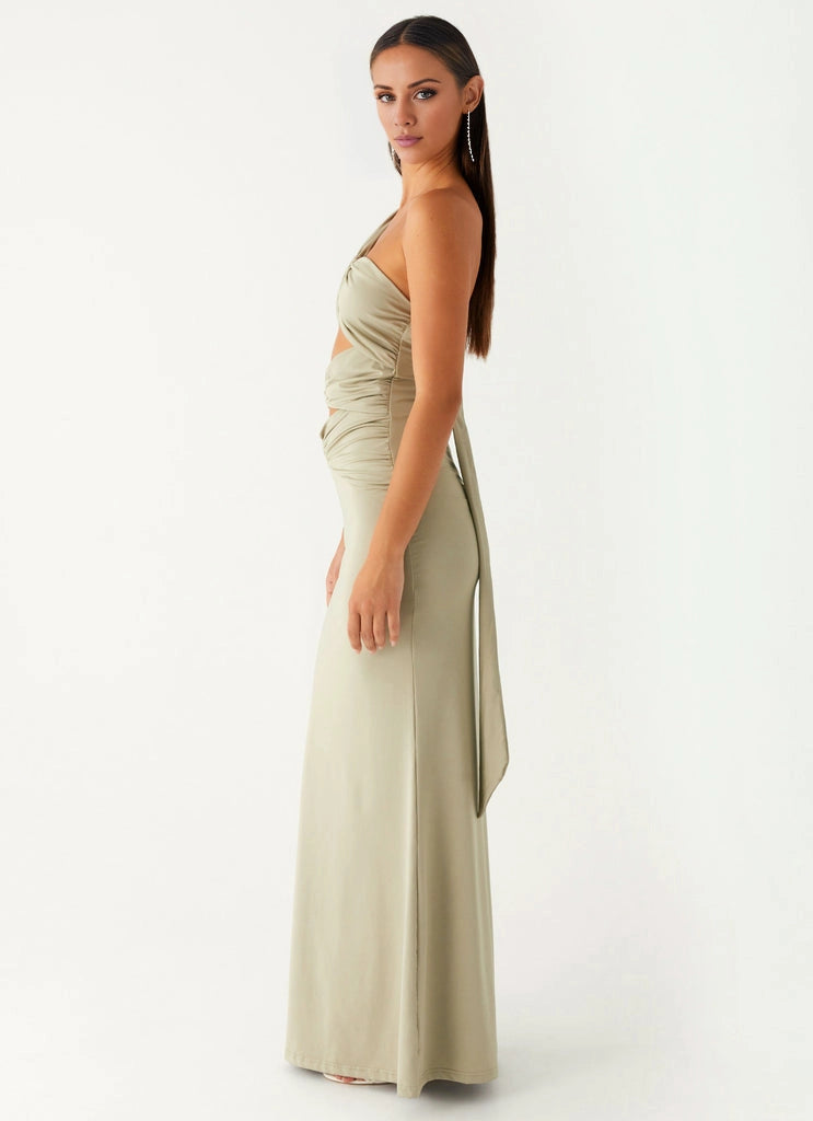 OKBBN's eye-catching heart-shaped neckline and front placket Prom Dresses