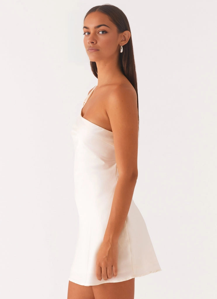 OKBBN's pure luxury satin single shoulder backless eye-catching Prom Dresses