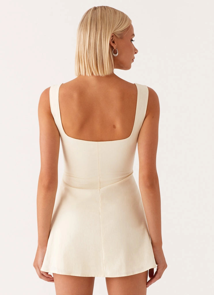 OKBBN's stylish square neckline, tight fitting and thick shoulder straps perfectly fit the curves of Prom Dresses