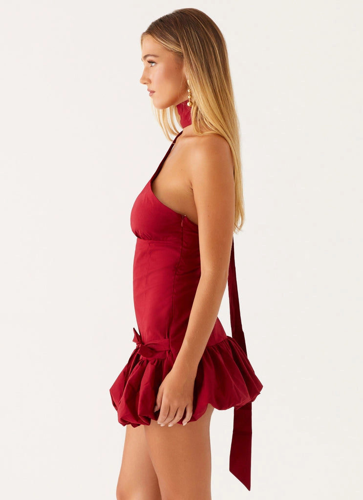 OKBBN's uniquely designed off shoulder low waist fluffy dynamic bubble skirt is playful yet elegant Prom Dresses